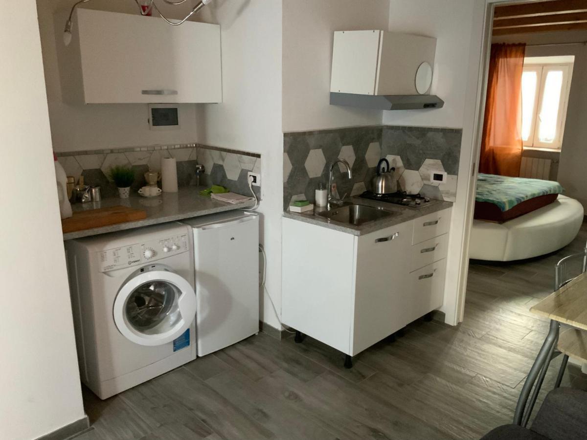 Casa Danilo Lägenhet Cadegliano Viconago Exteriör bild