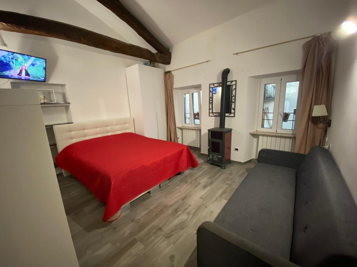 Casa Danilo Lägenhet Cadegliano Viconago Exteriör bild