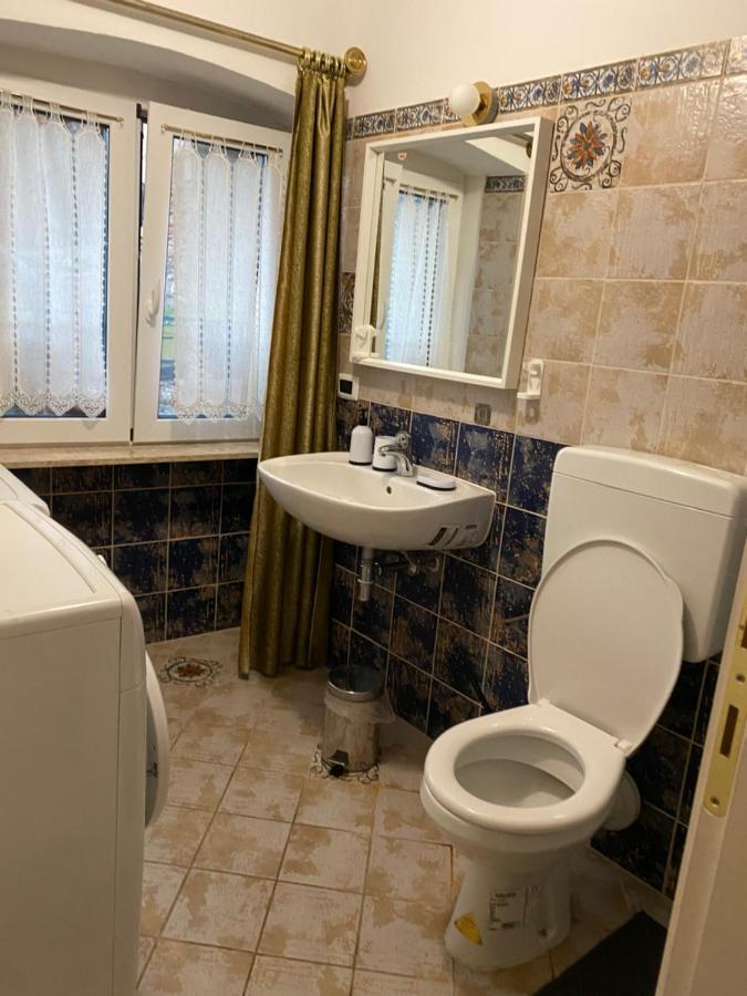 Casa Danilo Lägenhet Cadegliano Viconago Exteriör bild